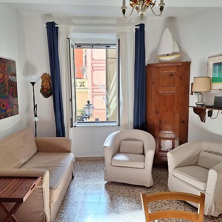 A Un Passo Dal Mare Apartment Камогли Екстериор снимка